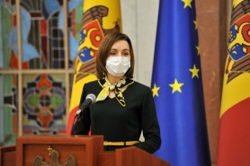 DOC // Maia Sandu a conferit post-mortem ,,Ordinul de Onoare” pentru 134 de lucrători medicali